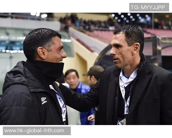 实况足球8中超2016全新玩法揭秘与战术解析，助你成为足球场上的冠军教练